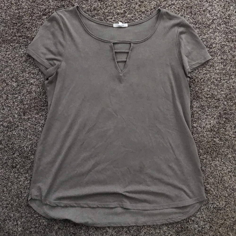 Maurice’s Short Sleeve Shirt